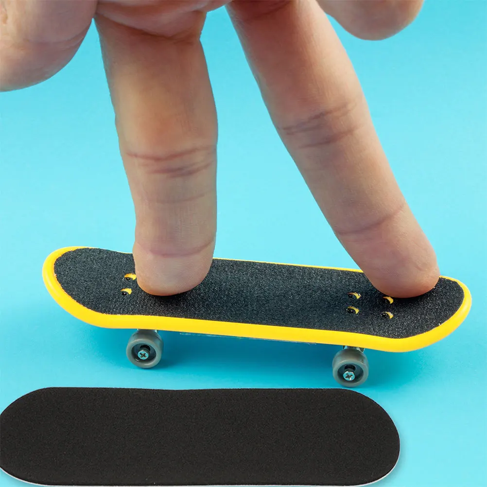 20 Pcs Anti-slip Foam Pads Stickers for Finger Precision Craftsmanship Skateboard Accessories Grip Tape Toy Skateboard
20 Pcs Anti-slip Foam Pads Stickers for Finger Precision Craftsmanship Skateboard Accessories Grip Tape Toy Skateboard