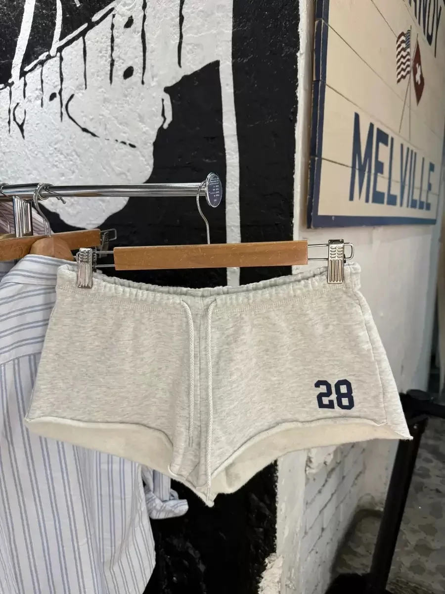 28, спортивные штаны с буквенным принтом и завязками, женские спортивные шорты со средней талией, серые спортивные шорты, летние повседневные спортивные штаны в американском стиле в консервативном стиле
28, спортивные штаны с буквенным принтом и завязками, женские спортивные шорты со средней талией, серые спортивные шорты, летние повседневные спортивные штаны в американском стиле в консервативном стиле