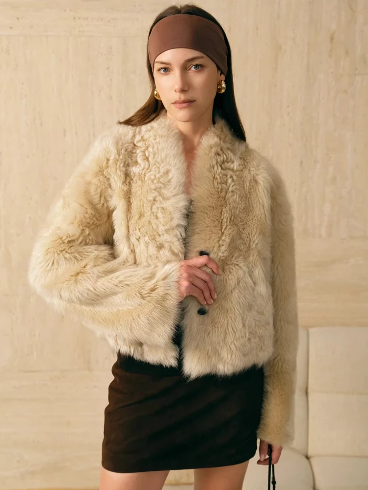 High-end Luxury Toscana Lamb Fur Jackets for Women Simple V-neck Double-sided Wear Short Winter Genuine Leather Real Fur Coat
High-end Luxury Toscana Lamb Fur Jackets for Women Simple V-neck Double-sided Wear Short Winter Genuine Leather Real Fur Coat