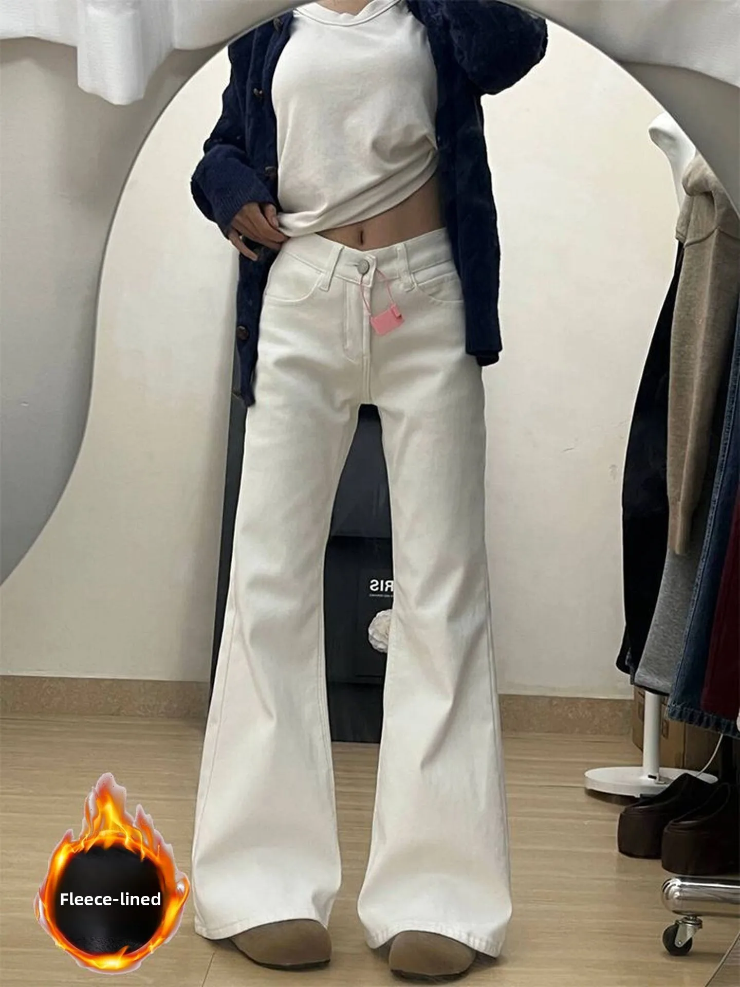 Джинсы-клеш в американском стиле Slim Fit для женщин, летние, новые, с высокой талией, широкие брюки прямого кроя, длина в пол
Джинсы-клеш в американском стиле Slim Fit для женщин, летние, новые, с высокой талией, широкие брюки прямого кроя, длина в пол