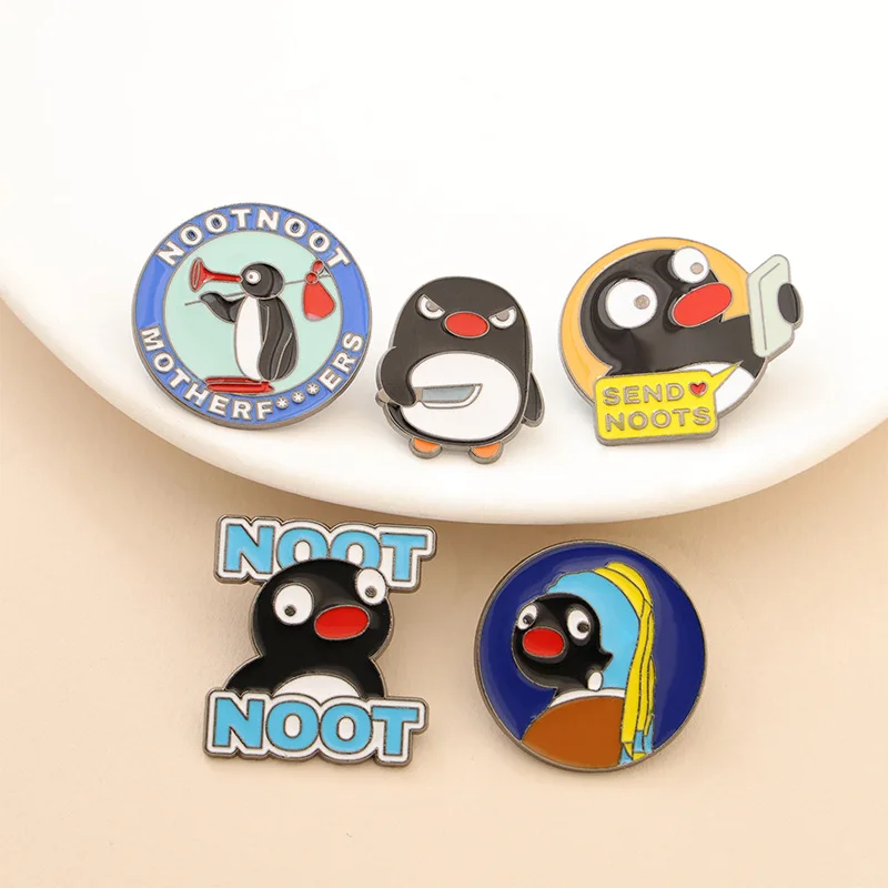5pcs Hot Cute Penguin Pingu Enamel Pins Funny Penguin with Brooches Cartoon Badges for Backpacks Jackets Hats Creative Gifts
5pcs Hot Cute Penguin Pingu Enamel Pins Funny Penguin with Brooches Cartoon Badges for Backpacks Jackets Hats Creative Gifts