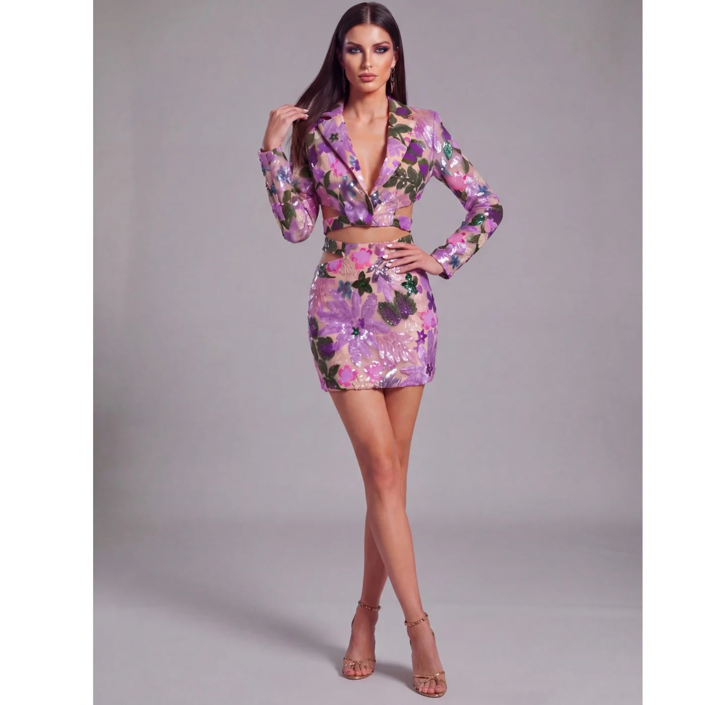 New Retro Sexy Short Bodycon Dress Deep V Neck Sequin Two Piece Set Fashionable Charm Evening Gown for Party Wedding Date
New Retro Sexy Short Bodycon Dress Deep V Neck Sequin Two Piece Set Fashionable Charm Evening Gown for Party Wedding Date