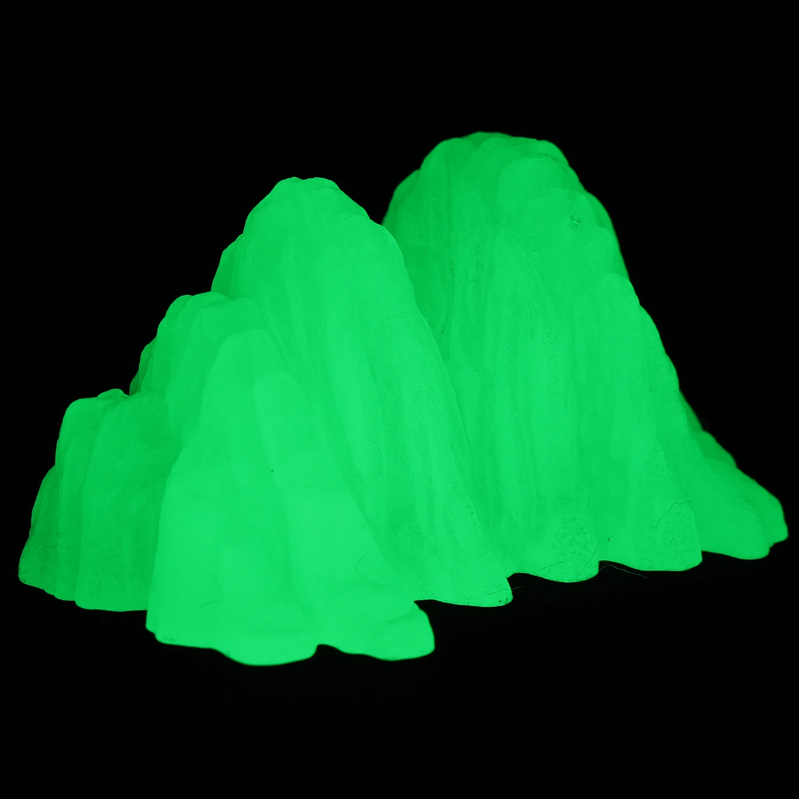 Fluorescent Rockery Fish Tank Landscaping Plastic Rockery Statue Decorative Aquarium Accessory Delicate Compact Fish Tank Decor 
Fluorescent Rockery Fish Tank Landscaping Plastic Rockery Statue Decorative Aquarium Accessory Delicate Compact Fish Tank Decor