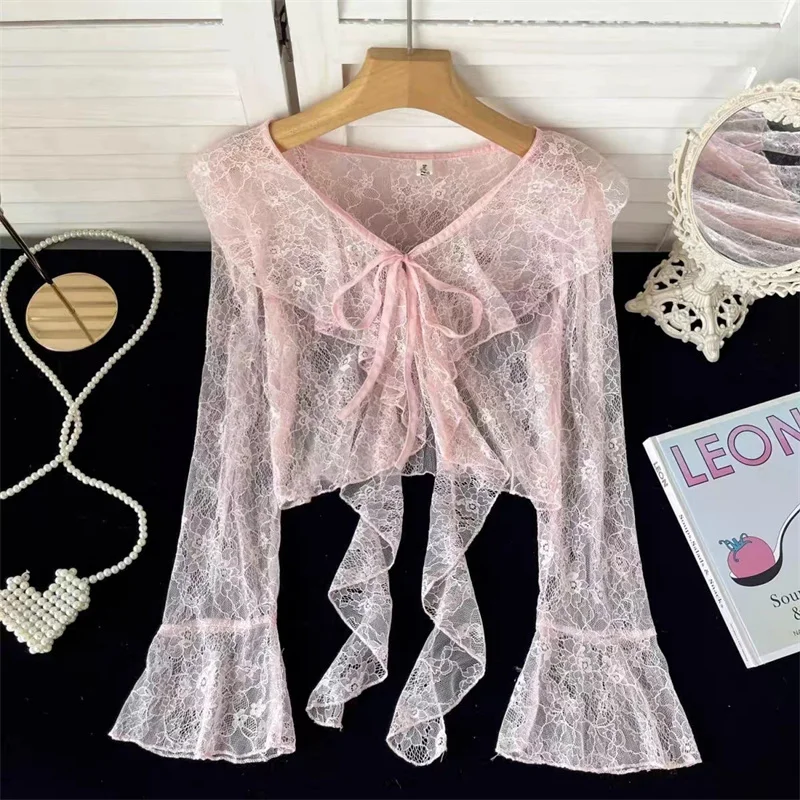 2026 Ladies Design Blouse Flared Sleeve Lace Up Sheer Tops Spring Summer Lace Ruffles Ribbon Sweet Fashion Sun-proof Shirt Top
2026 Ladies Design Blouse Flared Sleeve Lace Up Sheer Tops Spring Summer Lace Ruffles Ribbon Sweet Fashion Sun-proof Shirt Top
