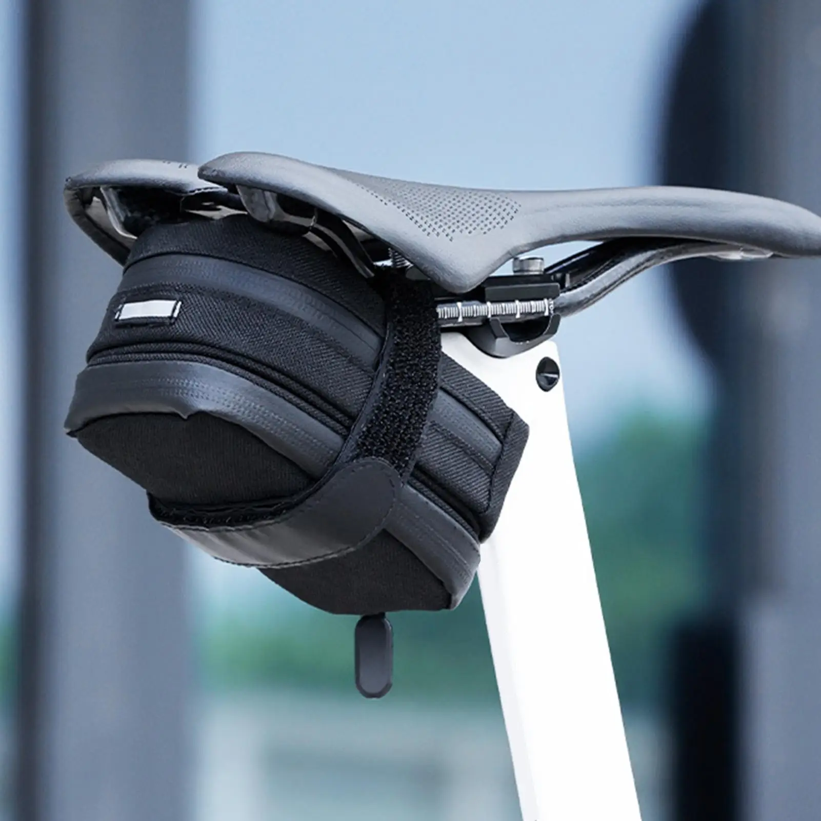 Bicycle Saddle Bag Mini Portable Tail Bag Road Bike Tool Kit Repair Bag Waterproof Split Bike Saddle Bag Cycling Accessories
Bicycle Saddle Bag Mini Portable Tail Bag Road Bike Tool Kit Repair Bag Waterproof Split Bike Saddle Bag Cycling Accessories
