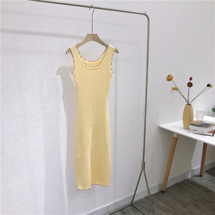 1128 Evening Internet Celebrity Style Ruffled Slim Fit Elegant Tank Knitted Over-The-Knee Long Dress For Women
1128 Evening Internet Celebrity Style Ruffled Slim Fit Elegant Tank Knitted Over-The-Knee Long Dress For Women