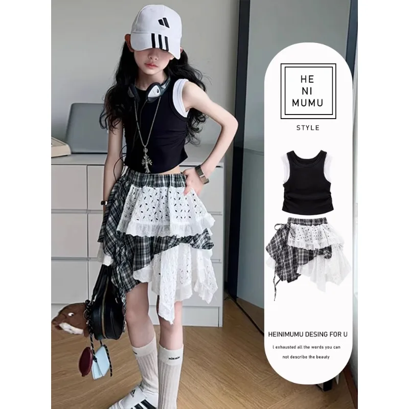 Girls skirt set 2025 new girls' older children's fried street summer vest children's summer skirt
Girls skirt set 2025 new girls' older children's fried street summer vest children's summer skirt