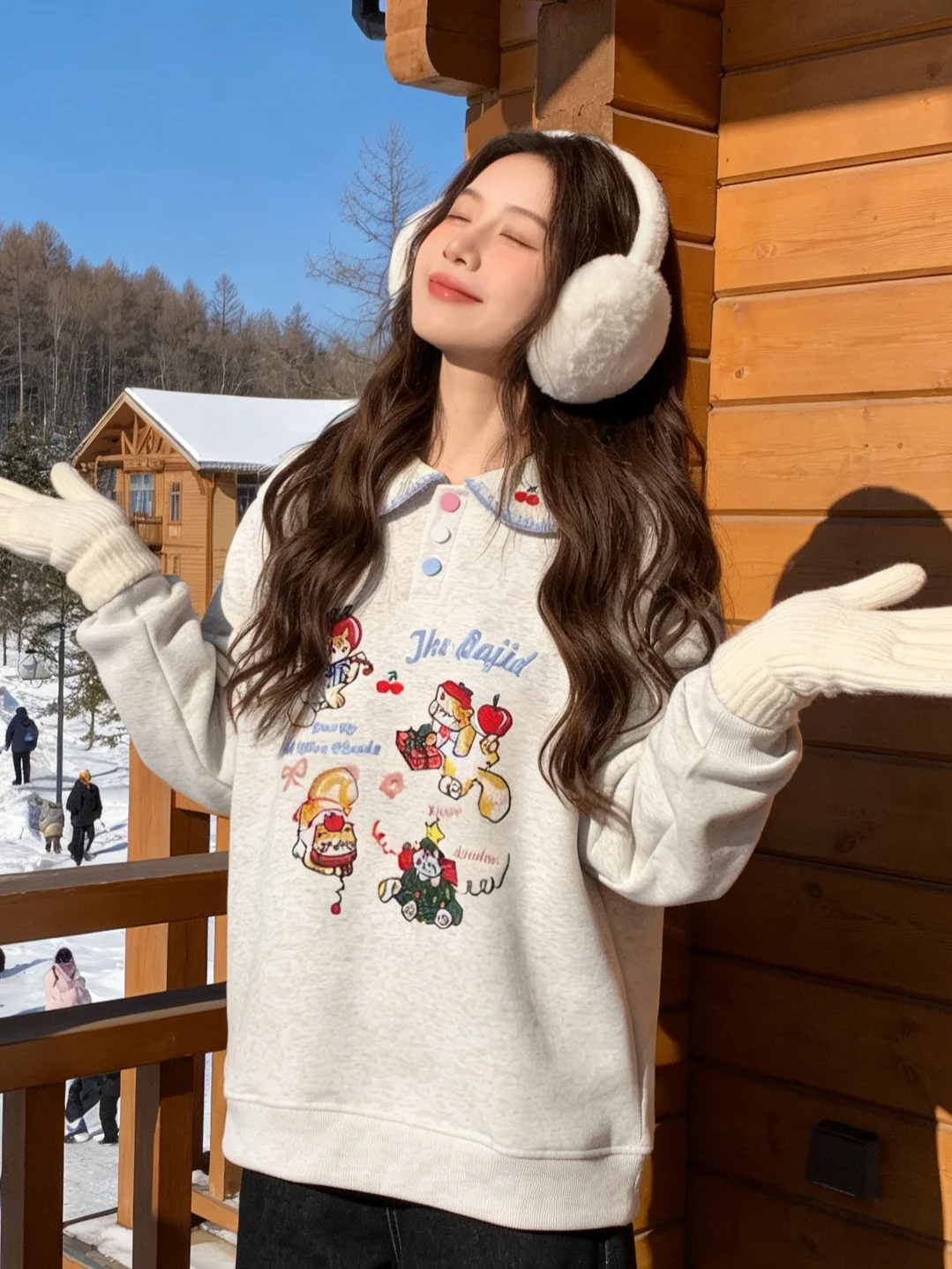 Stylish Oversized Embroidered Sweatshirt Women's Sweet Youthful Casual Top Trendy Loose Fit Long Sleeve Doll Collar
Stylish Oversized Embroidered Sweatshirt Women's Sweet Youthful Casual Top Trendy Loose Fit Long Sleeve Doll Collar