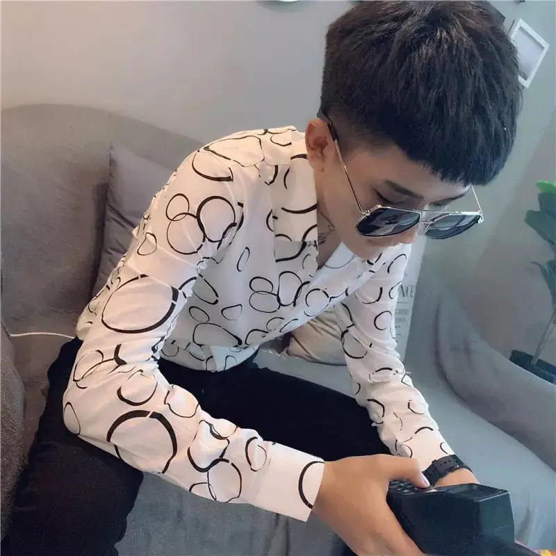 2026 Men Long Sleeve Shirt Korean Style Slim Fit Floral Print Trendy Fashionable Unique Influencer Style Young Men Top
2026 Men Long Sleeve Shirt Korean Style Slim Fit Floral Print Trendy Fashionable Unique Influencer Style Young Men Top