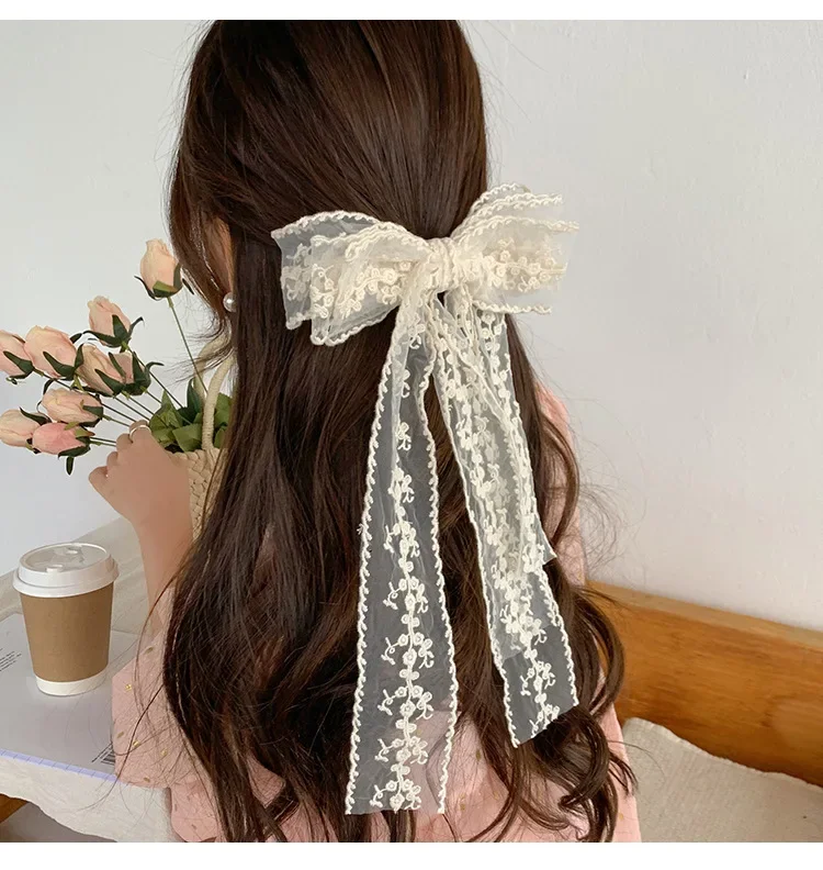 Elegant Lace Embroidery Bow Hair Clip Solid Color Retro Headdress Hair Clips Sweet Girls Princess Hair Accessories Gift
Elegant Lace Embroidery Bow Hair Clip Solid Color Retro Headdress Hair Clips Sweet Girls Princess Hair Accessories Gift