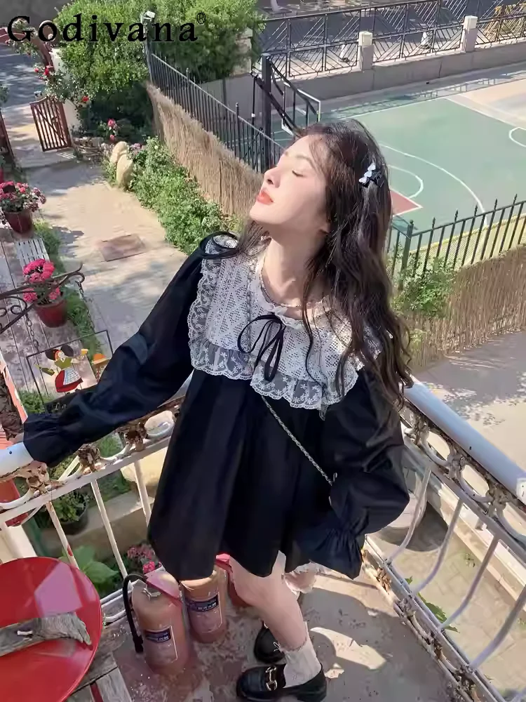 Spring Summer New Large Size Women Elegant French Sweet Heavy Industry Lace Shirt Fashion Loose Lace-up Black Long Sleeve Shirts
Spring Summer New Large Size Women Elegant French Sweet Heavy Industry Lace Shirt Fashion Loose Lace-up Black Long Sleeve Shirts