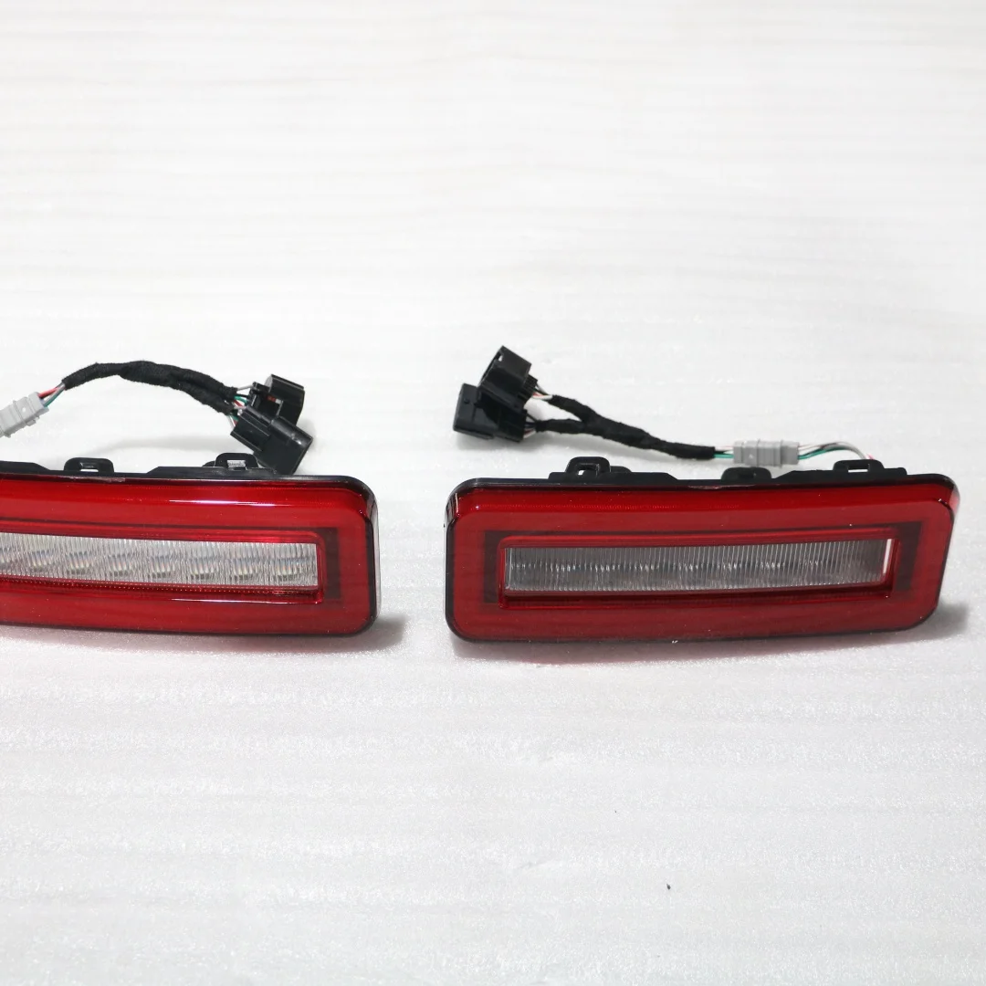 LED Rear Reversing Light for Land Rover Defender Rear Lamp Led Turn Signal Brake Light 2020-2025 90 110
LED Rear Reversing Light for Land Rover Defender Rear Lamp Led Turn Signal Brake Light 2020-2025 90 110
