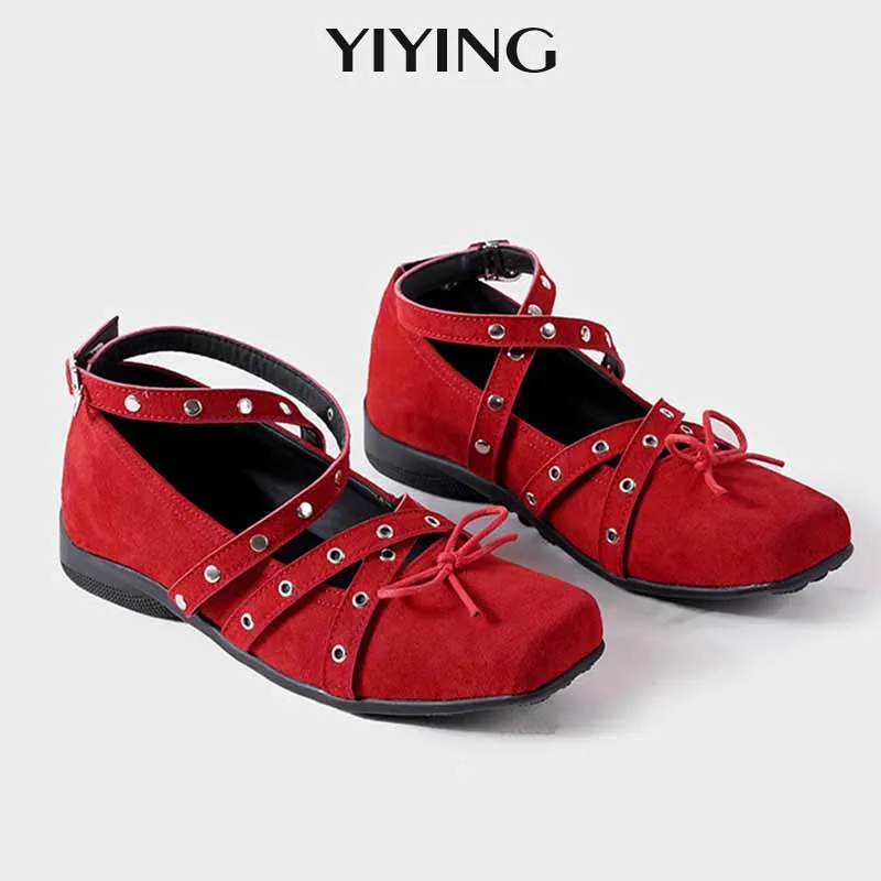 Red bow single shoes women's French retro small leather shoes spring 2025 new rivet belt buckle ballet flat shoes breathable
Red bow single shoes women's French retro small leather shoes spring 2025 new rivet belt buckle ballet flat shoes breathable