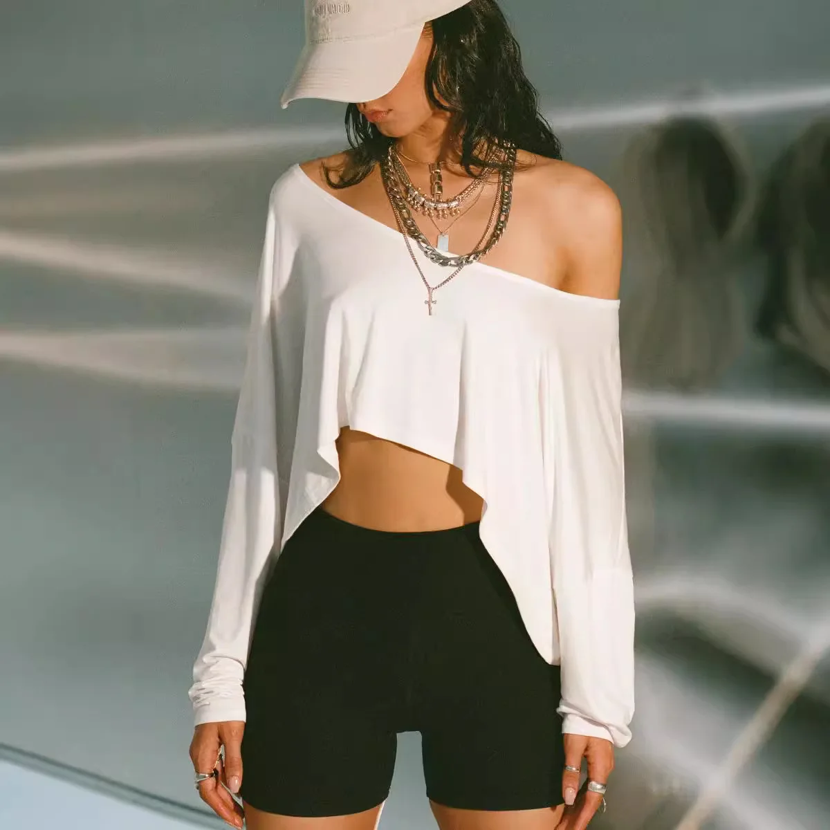 2026 Streetwear Off-shoulder Crop Top Vintage 2000s White Long Sleeve Loose T Shirts Women Casual Autumn Y2k T-shirt
2026 Streetwear Off-shoulder Crop Top Vintage 2000s White Long Sleeve Loose T Shirts Women Casual Autumn Y2k T-shirt