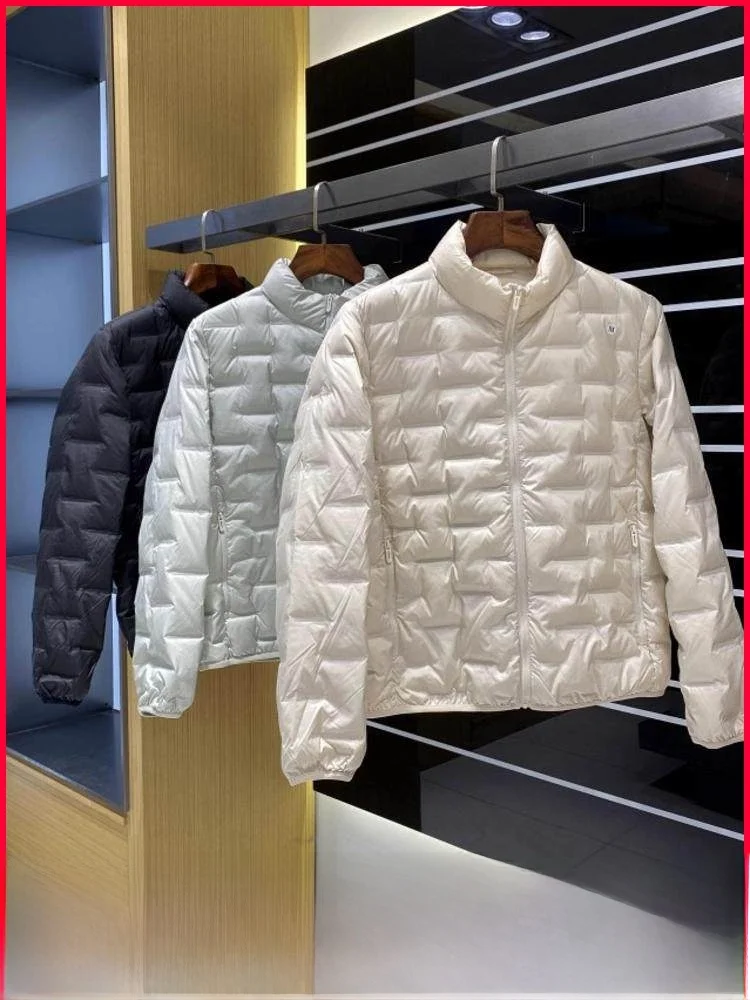 Легкая женская пуховая куртка с воротником-стойкой, осенне-зимняя, новая, из полиэстера, в стиле фейри, для повседневной носки
Легкая женская пуховая куртка с воротником-стойкой, осенне-зимняя, новая, из полиэстера, в стиле фейри, для повседневной носки