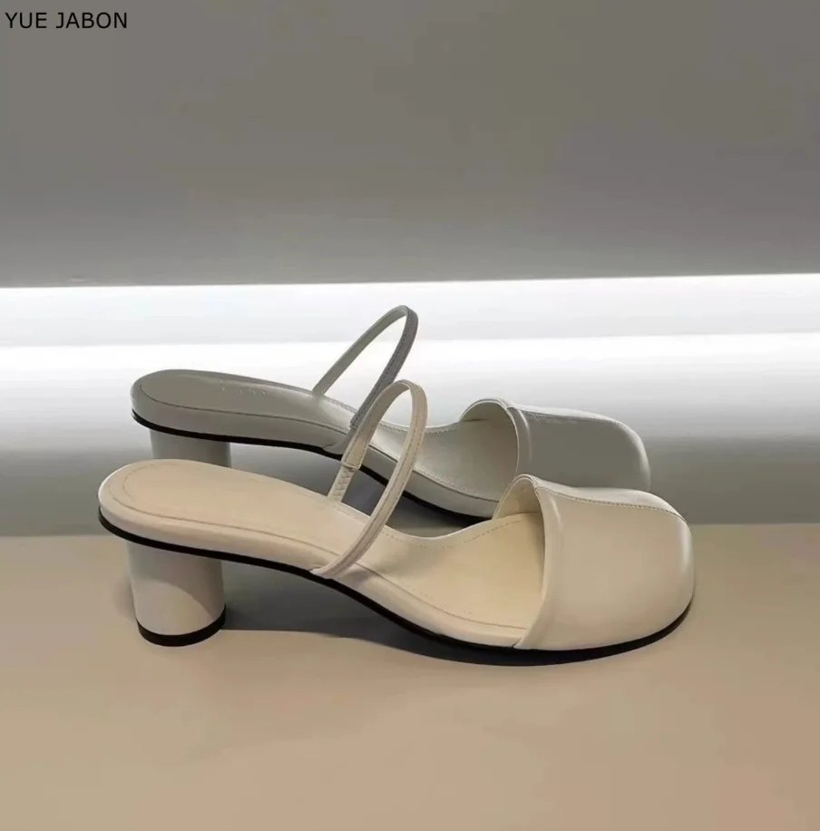 White Summer Cover Toe Women Mules Slippers Elegant Slip On Singbacks Slides Ladies Outdoor Street Style Round Heeled Sandalias
White Summer Cover Toe Women Mules Slippers Elegant Slip On Singbacks Slides Ladies Outdoor Street Style Round Heeled Sandalias