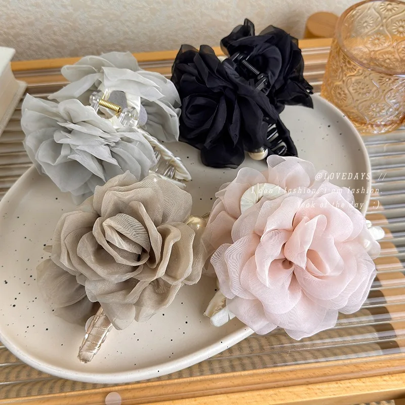 Изысканная заколка-краб для волос с жемчугом и сетчатым цветком для женщин, новинка 2026 года, для прически-пучка на затылке, инструмент для укладки, с сильным захватом, не оставляет заломов, нескользящая, подарок
Изысканная заколка-краб для волос с жемчугом и сетчатым цветком для женщин, новинка 2026 года, для прически-пучка на затылке, инструмент для укладки, с сильным захватом, не оставляет заломов, нескользящая, подарок