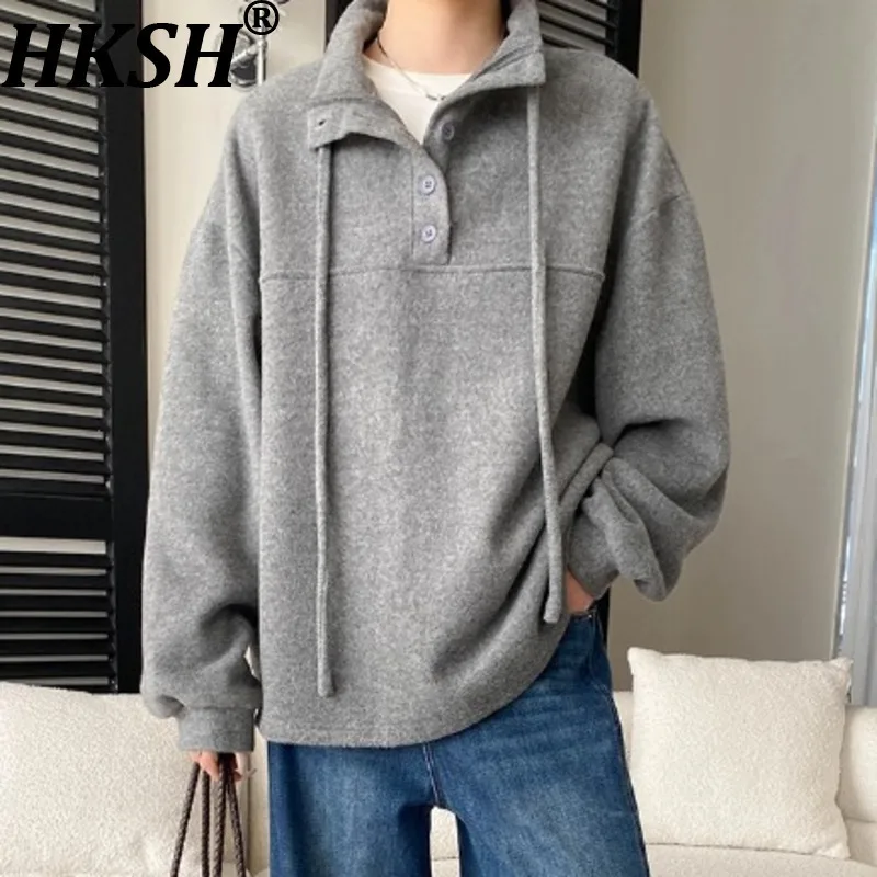 HKSH осень-зима новая женская толстовка с воротником-стойкой на пуговицах и длинными рукавами, однотонный элегантный повседневный топ HK17088
HKSH осень-зима новая женская толстовка с воротником-стойкой на пуговицах и длинными рукавами, однотонный элегантный повседневный топ HK17088