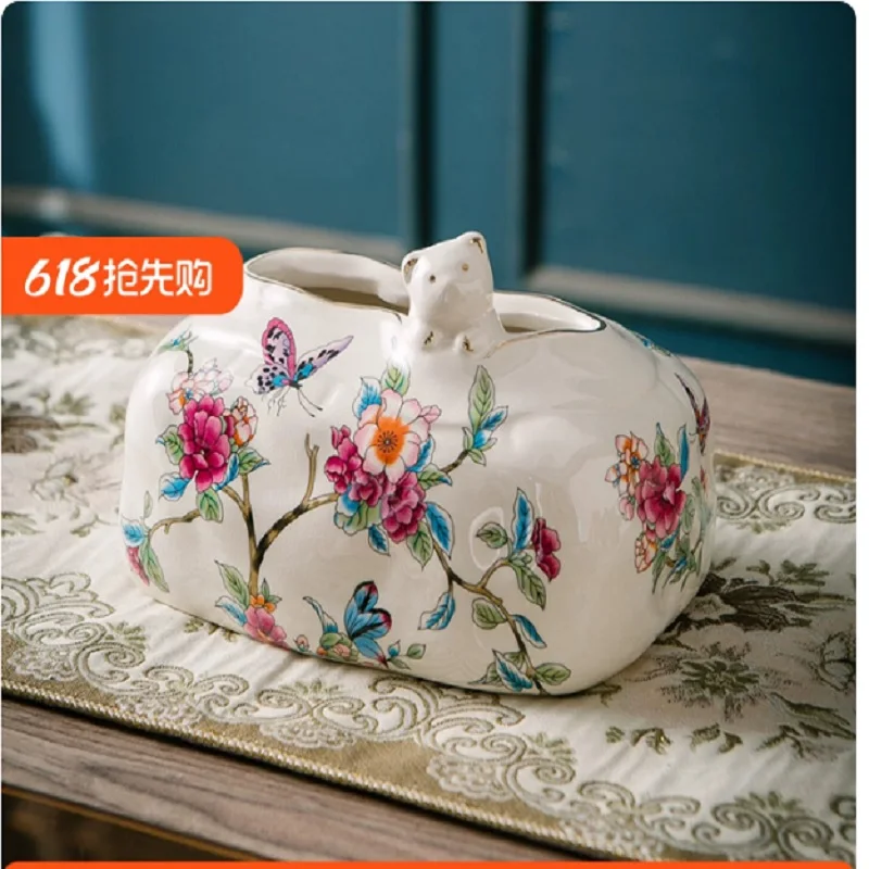 American tissue box, living room ceramic paper box, retro paper box, European French high-end decoration
American tissue box, living room ceramic paper box, retro paper box, European French high-end decoration