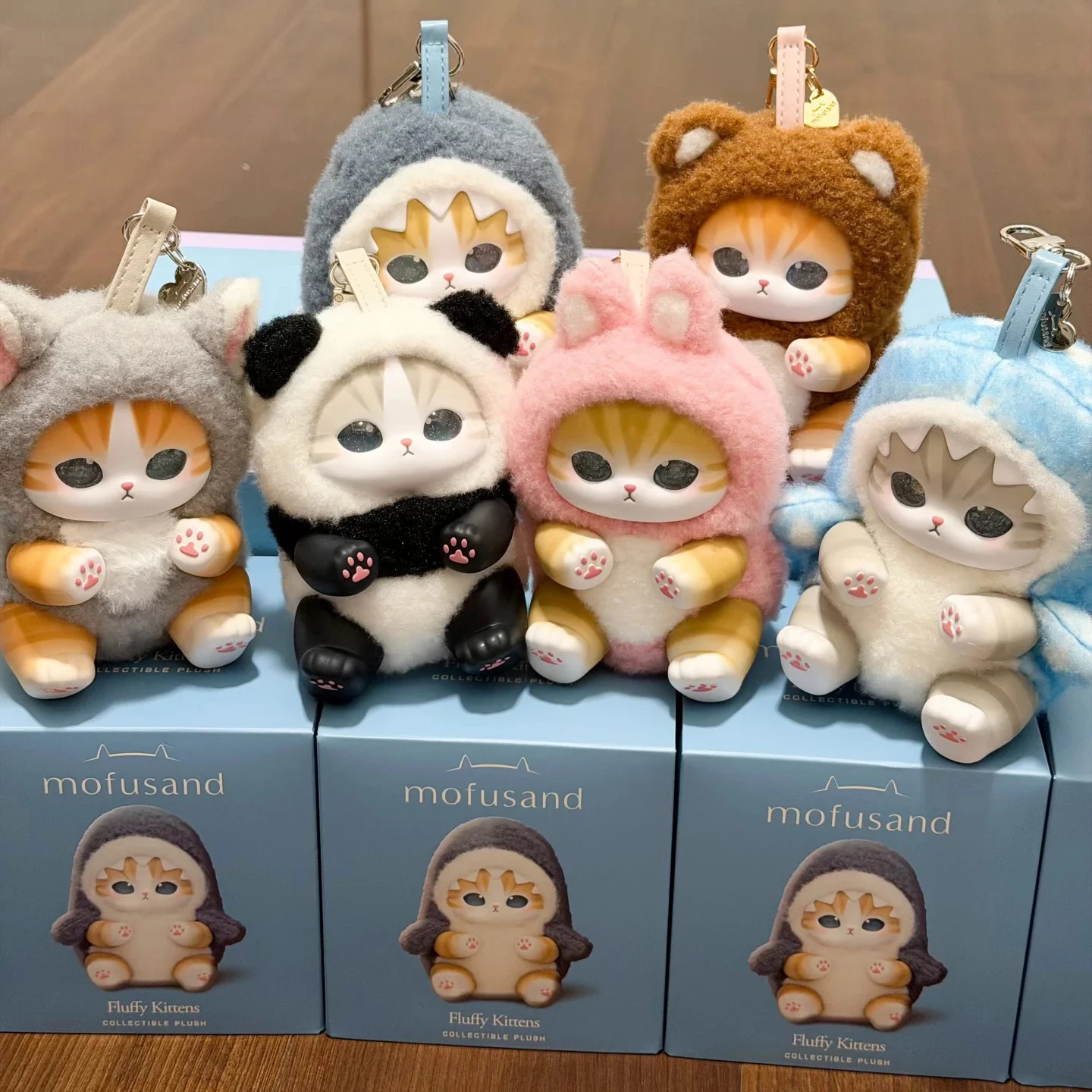 (В наличии) 100% оригинал Mofusand Kiramekko Fluffy Kittens Series, плюшевая слепая коробка, фигурка, виниловые куклы, кулон, загадочная коробка, подарок
(В наличии) 100% оригинал Mofusand Kiramekko Fluffy Kittens Series, плюшевая слепая коробка, фигурка, виниловые куклы, кулон, загадочная коробка, подарок