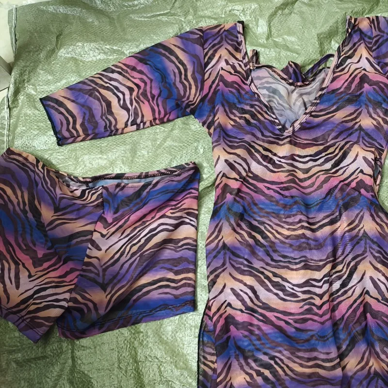 Индивидуальные комплекты костюмов для танца живота, топы и длинные юбки по низкой цене, комплект из 4 предметов юбки
Индивидуальные комплекты костюмов для танца живота, топы и длинные юбки по низкой цене, комплект из 4 предметов юбки