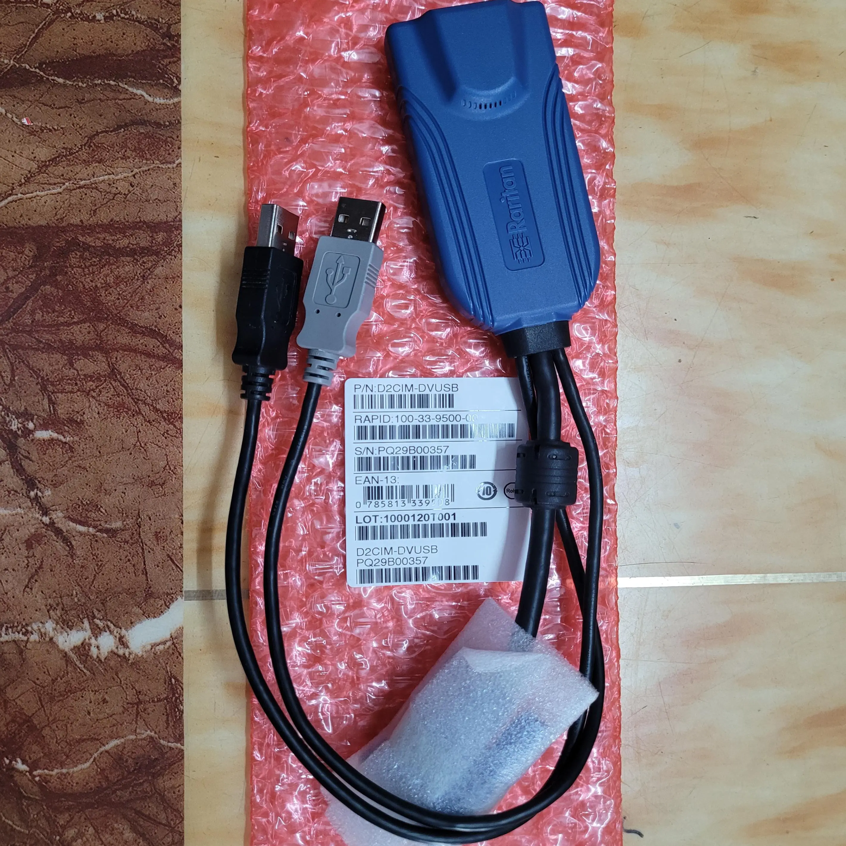 Brand-new FOR Raritan Dominion D2CIM-DVUSB USB KVM Kx Ii Cim Portcpnt Module Cable
Brand-new FOR Raritan Dominion D2CIM-DVUSB USB KVM Kx Ii Cim Portcpnt Module Cable