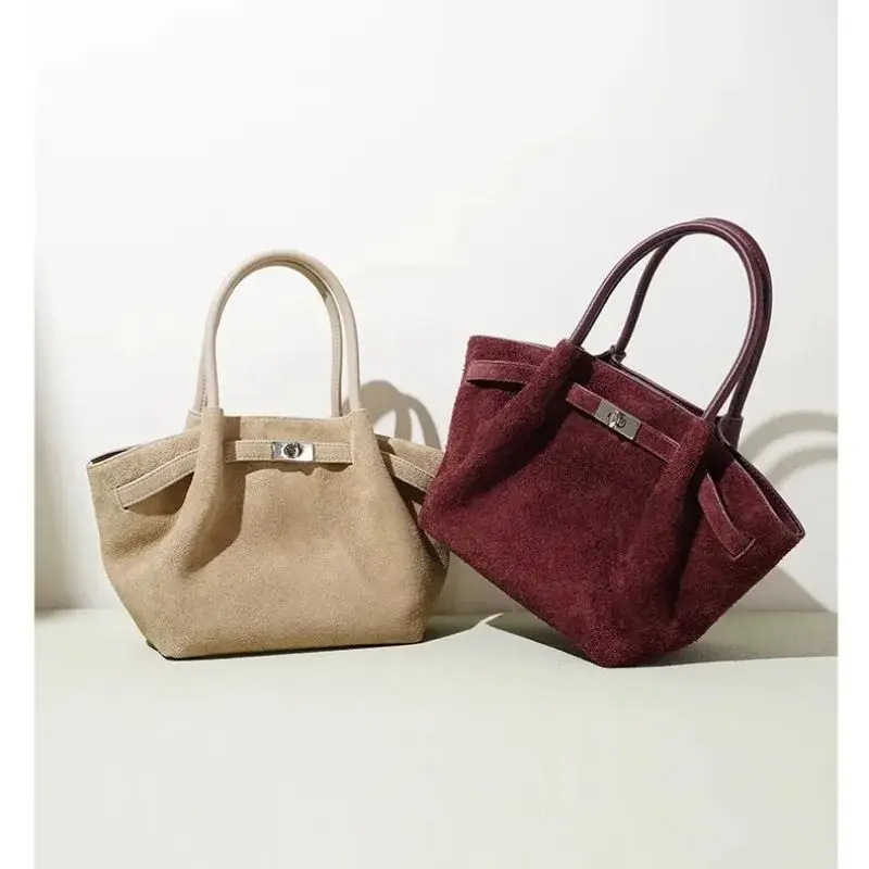 2025 Suede Leather Handbag Light Luxury Shoulder Crossbody Handheld Bag Women Fashion Unique High-quality Tote Hobos Bags
2025 Suede Leather Handbag Light Luxury Shoulder Crossbody Handheld Bag Women Fashion Unique High-quality Tote Hobos Bags