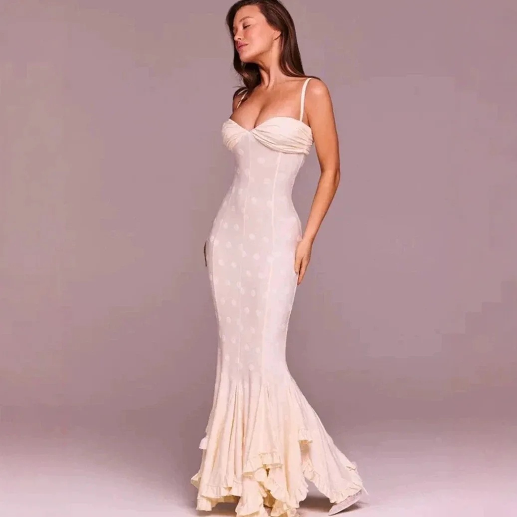 New Arrival Elegant Slim-Fit Jacquard Bodycon Dress, Spaghetti Strap Bandeau Mermaid Dress
New Arrival Elegant Slim-Fit Jacquard Bodycon Dress, Spaghetti Strap Bandeau Mermaid Dress