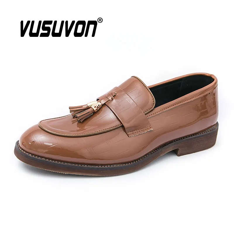 Men Tassels Loafers Patent Leather Casual Dress Fashion Flats Slip-On Classic Black Footwear Big Size 38-47
Men Tassels Loafers Patent Leather Casual Dress Fashion Flats Slip-On Classic Black Footwear Big Size 38-47