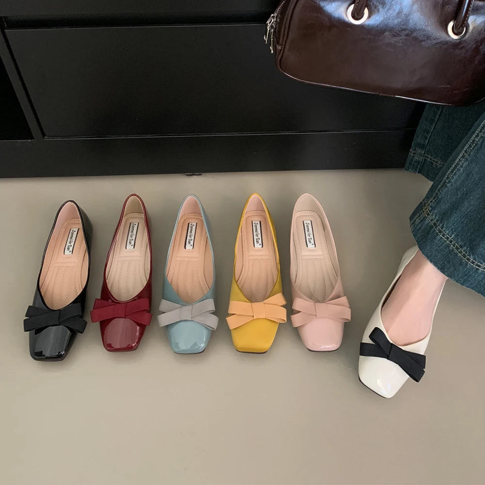 Flats Shoes Women Leather Comfortable Square Toe Dress Shoes Bow Memory Foam Insole Slip on Ballet Flats for Work Daily
Flats Shoes Women Leather Comfortable Square Toe Dress Shoes Bow Memory Foam Insole Slip on Ballet Flats for Work Daily
