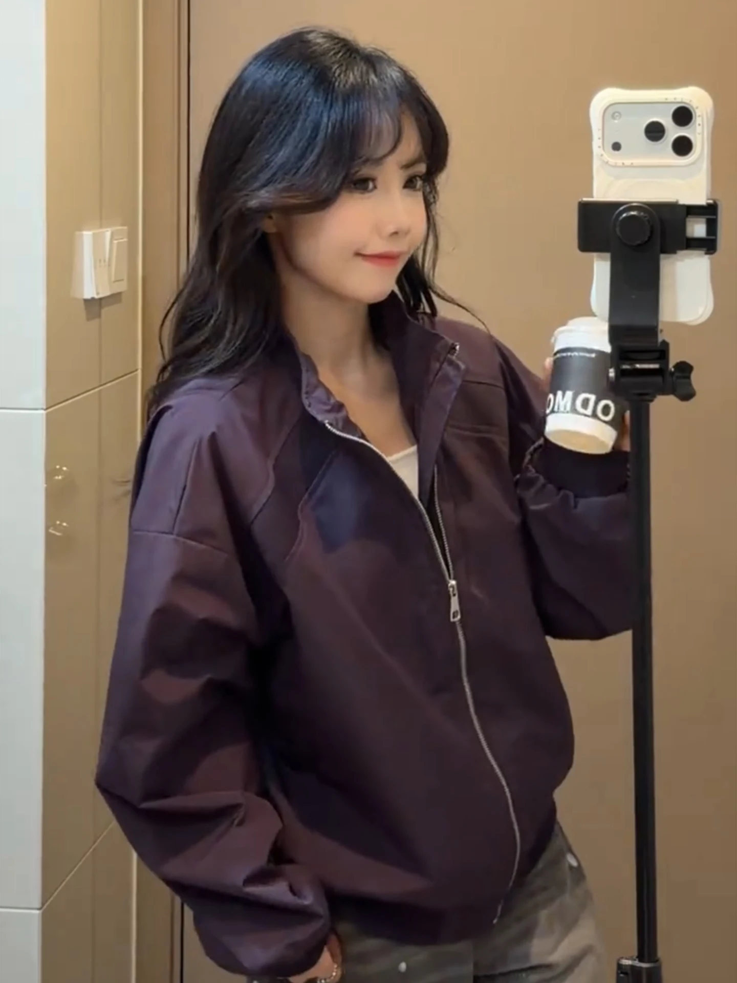 Мужская весенняя куртка American High Street в стиле High-End: фиолетовая, деконструированная, бейсбольная, с воротником-стойкой, Cleanfit, верхняя одежда
Мужская весенняя куртка American High Street в стиле High-End: фиолетовая, деконструированная, бейсбольная, с воротником-стойкой, Cleanfit, верхняя одежда