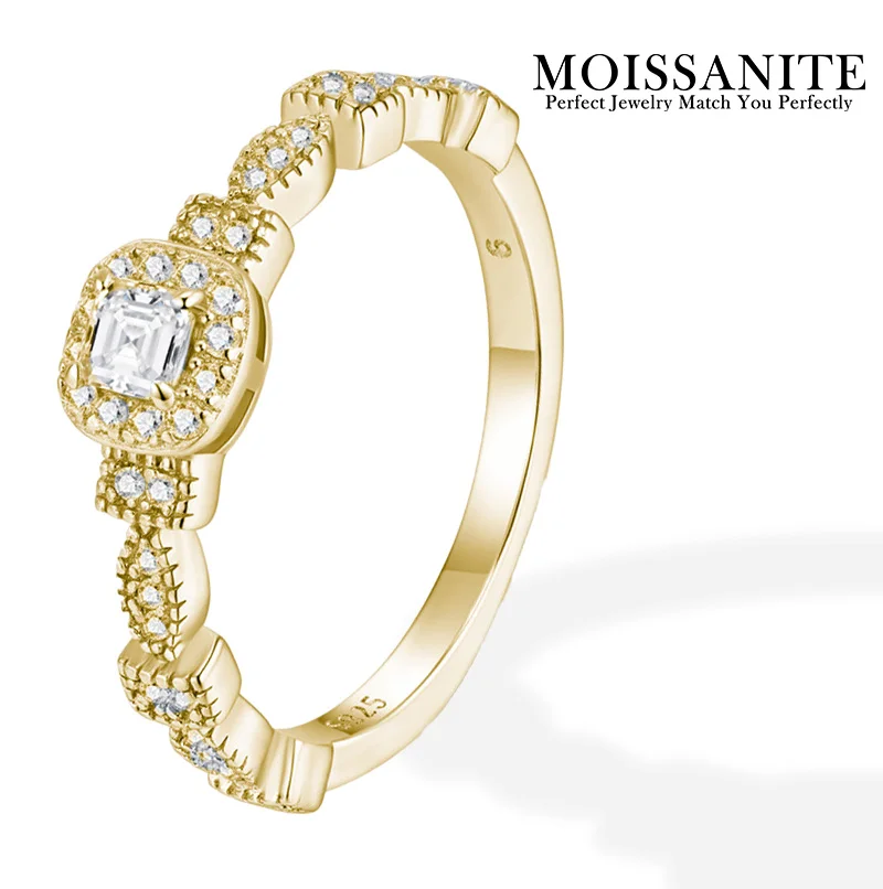 0.3 Carat Asscher Cut Moissanite Ring 925 Sterling Silver 18K Gold Plated Vintage Halo Band for Women with GRA Certificate
0.3 Carat Asscher Cut Moissanite Ring 925 Sterling Silver 18K Gold Plated Vintage Halo Band for Women with GRA Certificate