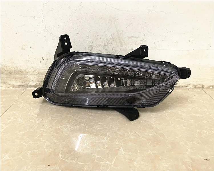 For Hyundai 15-18 Tucson LED Front Bar Light Fog Light Daytime Running Light Assembly
For Hyundai 15-18 Tucson LED Front Bar Light Fog Light Daytime Running Light Assembly