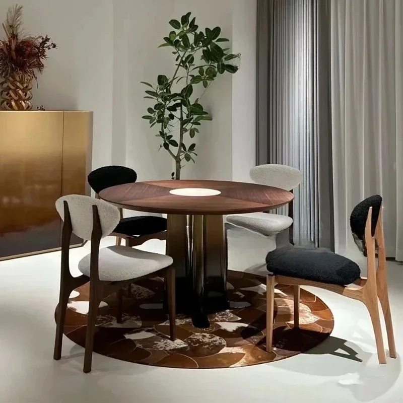 Retro home high-end light luxury art round dining table French designer creative solid wood dining table
Retro home high-end light luxury art round dining table French designer creative solid wood dining table