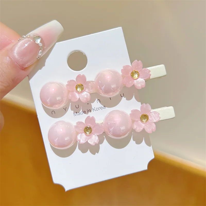 2PCS Pink Sakura Hair Clips Girls Korean Style Side Bangs Clip Women Fashionable Hair Accessories Birthday Gifts
2PCS Pink Sakura Hair Clips Girls Korean Style Side Bangs Clip Women Fashionable Hair Accessories Birthday Gifts