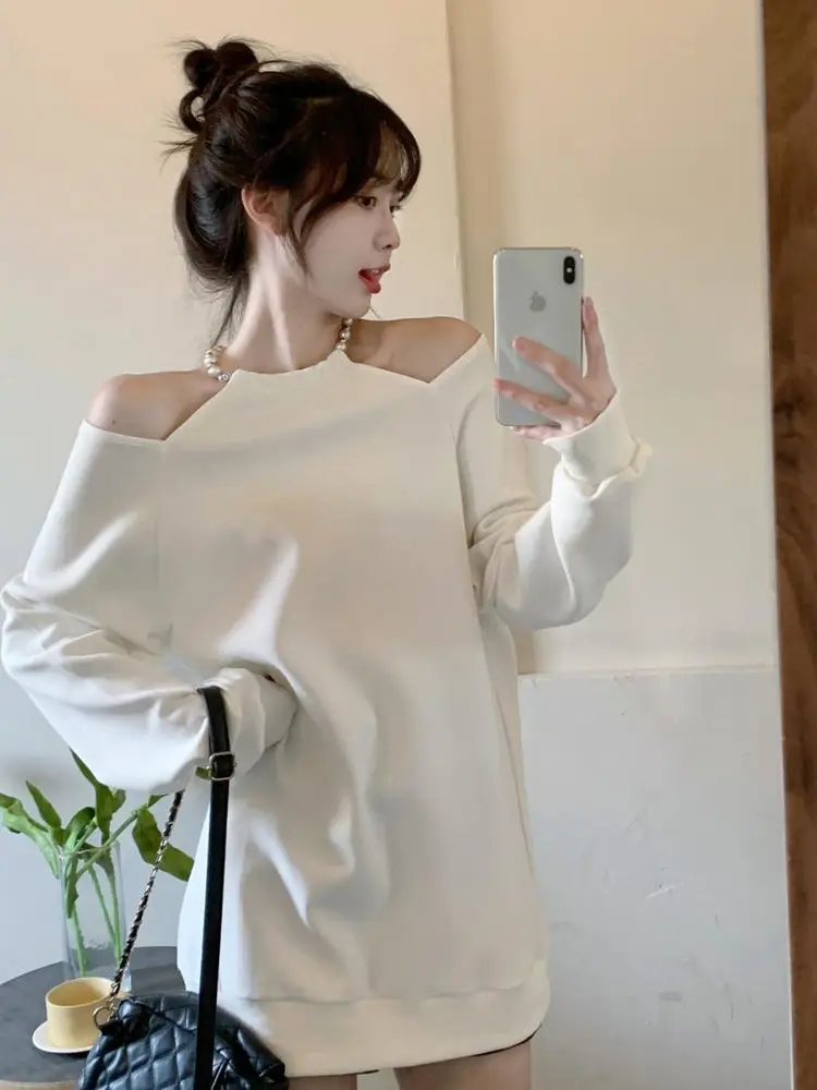 plus Size Women's Dress Pearl Necklace Sweatshirt Spring Autumn Loose Shoulder Bared French Style Polyester Long Sleeve Short...
plus Size Women's Dress Pearl Necklace Sweatshirt Spring Autumn Loose Shoulder Bared French Style Polyester Long Sleeve Short...