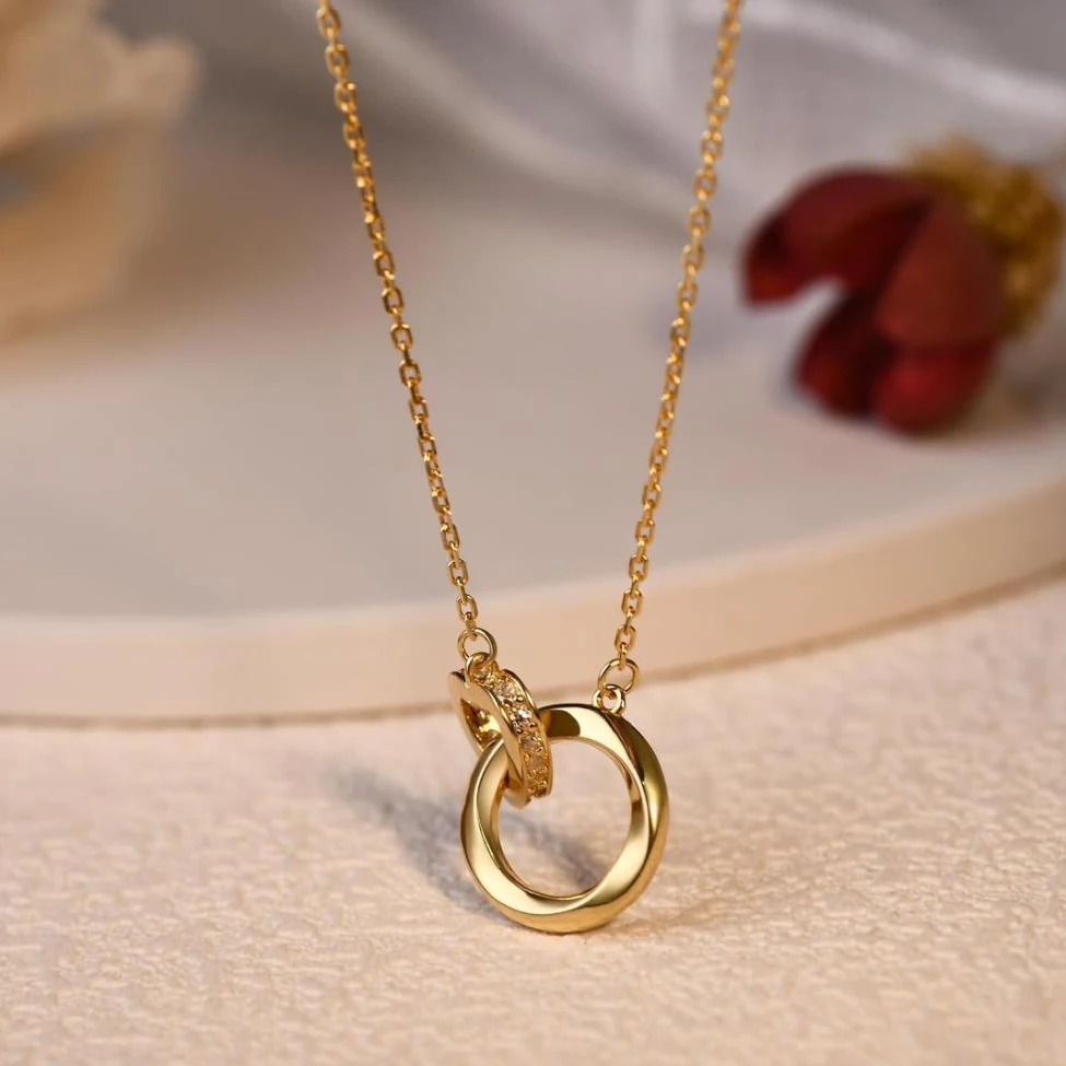 Fashion Golden Color Double Ring Interlocking Clavicle Chain Necklace for Women Temperament CZ Ring Pendant Necklaces Jewelry
Fashion Golden Color Double Ring Interlocking Clavicle Chain Necklace for Women Temperament CZ Ring Pendant Necklaces Jewelry