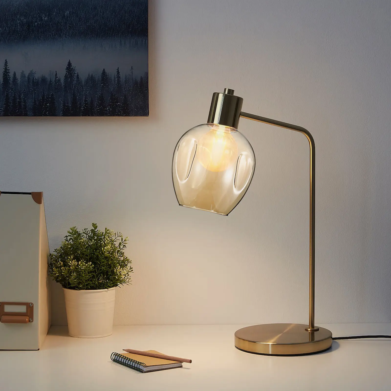 1Pcs Transparent Glass Lampshade European Style Decorative Lamp Cover Bedroom Ceiling Wall Lamp Accessory Transparent Lampshade
1Pcs Transparent Glass Lampshade European Style Decorative Lamp Cover Bedroom Ceiling Wall Lamp Accessory Transparent Lampshade