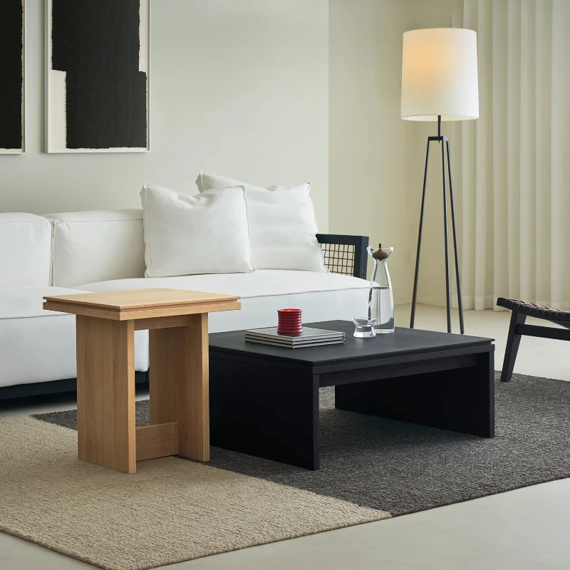 Triangular geometric Zen edges | White oak natural texture, the art of leaving blank corners
Triangular geometric Zen edges | White oak natural texture, the art of leaving blank corners