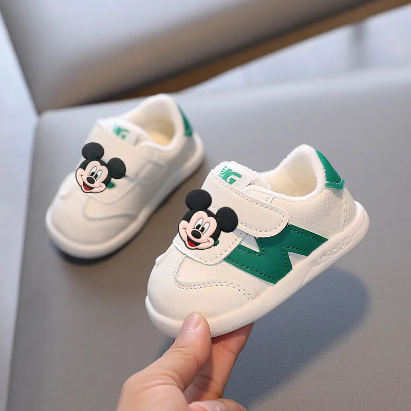 Нескользящие кроссовки с Минни Диснеем, весенне-осенние детские первые ходунки для мальчиков и девочек, повседневная обувь с мягкой подошвой и Микки Маусом
Нескользящие кроссовки с Минни Диснеем, весенне-осенние детские первые ходунки для мальчиков и девочек, повседневная обувь с мягкой подошвой и Микки Маусом