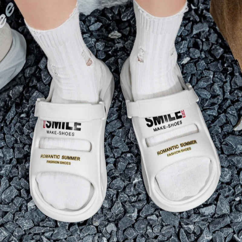 New Type of Men's Soft and Quick-drying Sandal Lightweight Form-fitting Style Solid Color Letter Pattern Design for Summer Wear
New Type of Men's Soft and Quick-drying Sandal Lightweight Form-fitting Style Solid Color Letter Pattern Design for Summer Wear