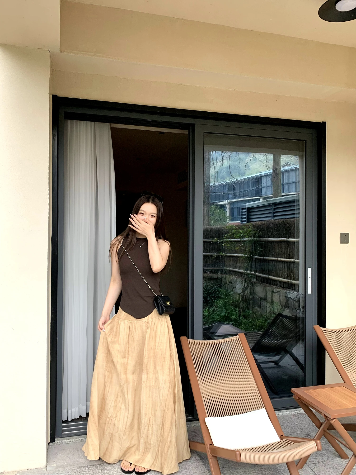 Brown Dyed Half Skirt Set Women's Summer Thin Vest Linen Autumn Spring Seasonal Fashionable Two-Piece Suit for Ladies
Brown Dyed Half Skirt Set Women's Summer Thin Vest Linen Autumn Spring Seasonal Fashionable Two-Piece Suit for Ladies