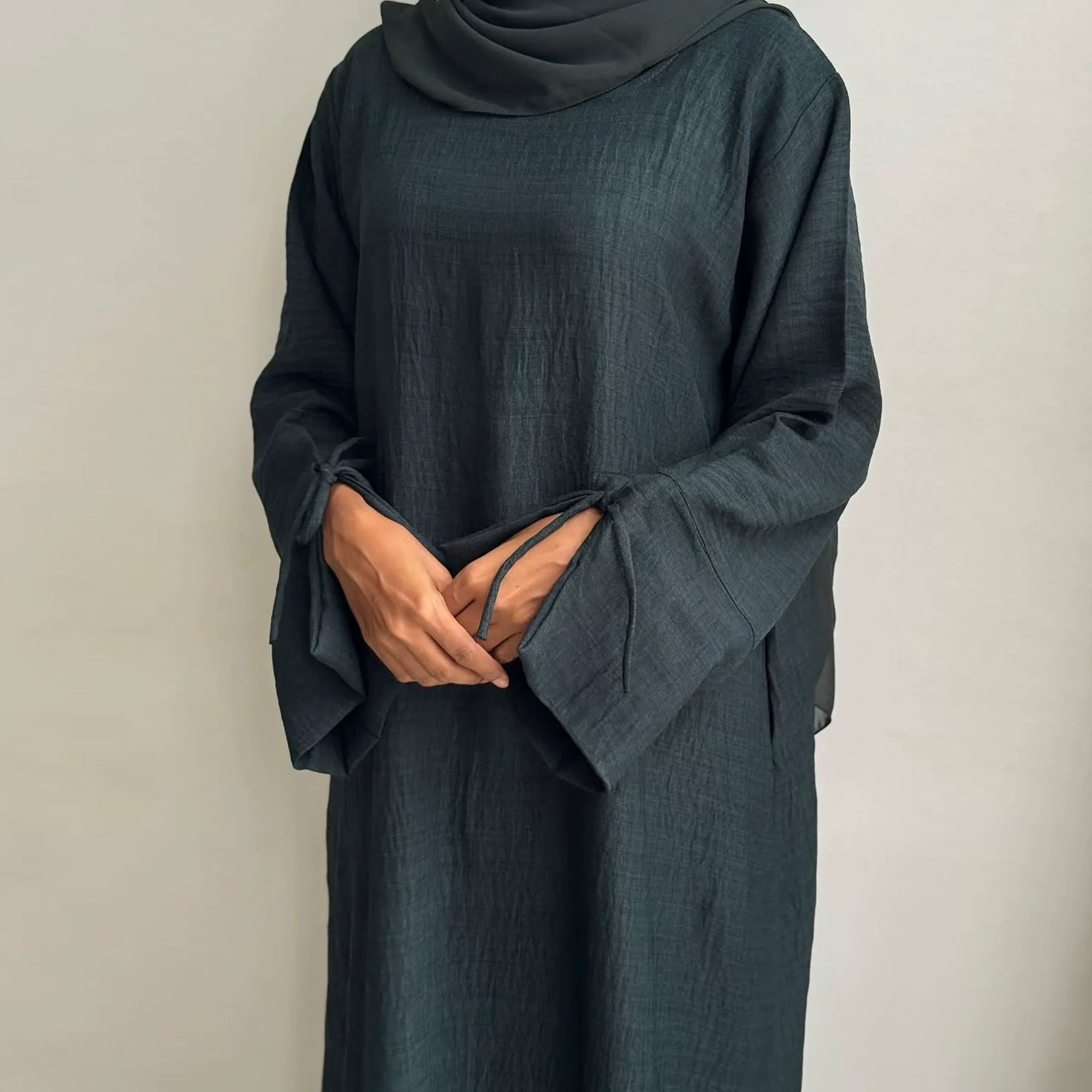 Abaya Dubai Evening Dress Muslim Dress O-neck Diamond Women Elegant Temperament Dress for Women Turkey Islam Clothing Vestidos
Abaya Dubai Evening Dress Muslim Dress O-neck Diamond Women Elegant Temperament Dress for Women Turkey Islam Clothing Vestidos