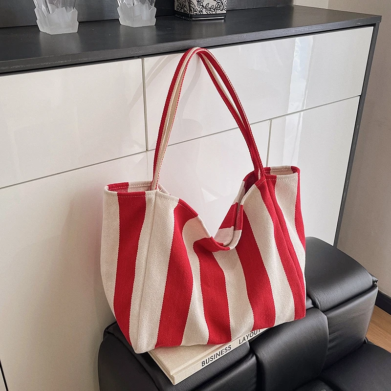 Oversized Striped Canvas Shoulder Bags For Women Deformable Large Capacity Shopping Totes 2026 Casual Handbags Underarm Bag
Oversized Striped Canvas Shoulder Bags For Women Deformable Large Capacity Shopping Totes 2026 Casual Handbags Underarm Bag