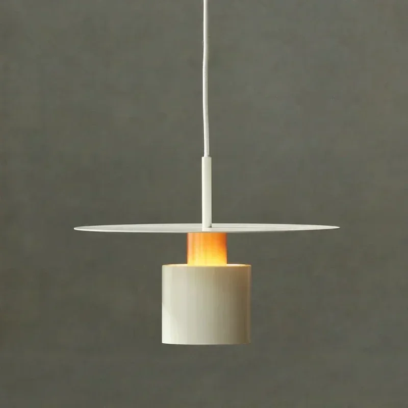 Creative Danish Restaurant Light White Small Nordic Minimalist Modern Bar Corridor Study Bedroom Bedside Chandelier светильник
Creative Danish Restaurant Light White Small Nordic Minimalist Modern Bar Corridor Study Bedroom Bedside Chandelier светильник