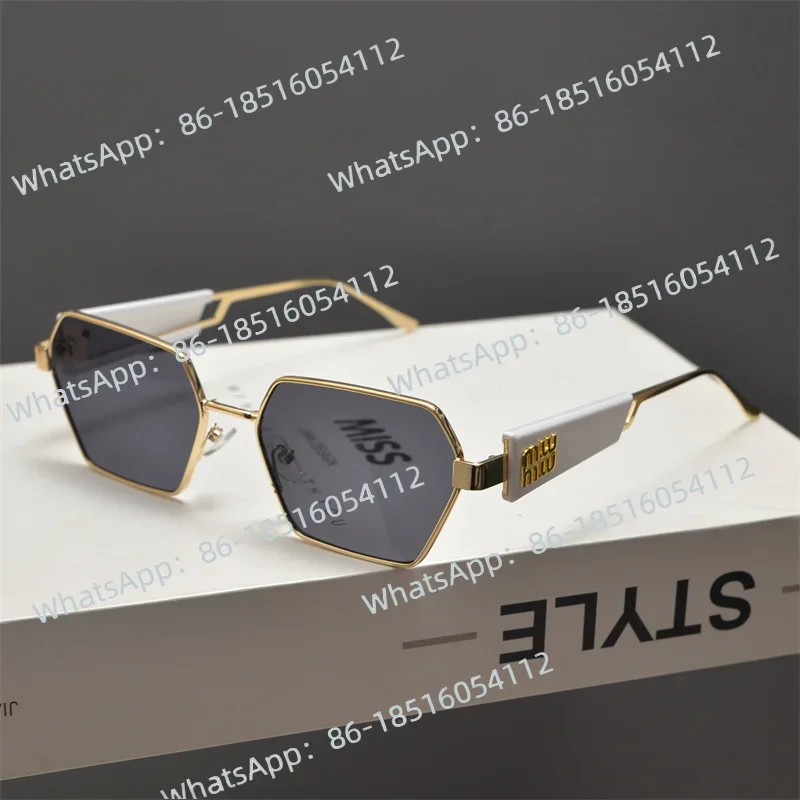 2026-European and American retro polygonal small face thin sunglasses men and women high-end sense punk style hip hop jumping
2026-European and American retro polygonal small face thin sunglasses men and women high-end sense punk style hip hop jumping