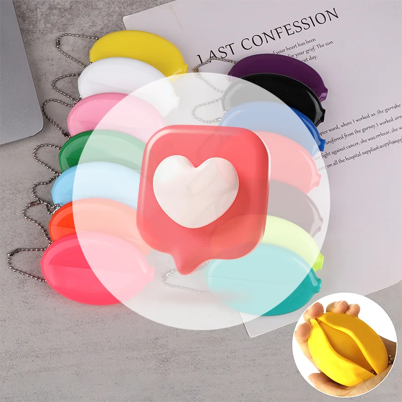 Маленький овальный кошелек для монет, мини-серьги, кольца, коробка для хранения с цепочкой, однотонная модная портативная сумка из ПВХ с подвеской
Маленький овальный кошелек для монет, мини-серьги, кольца, коробка для хранения с цепочкой, однотонная модная портативная сумка из ПВХ с подвеской