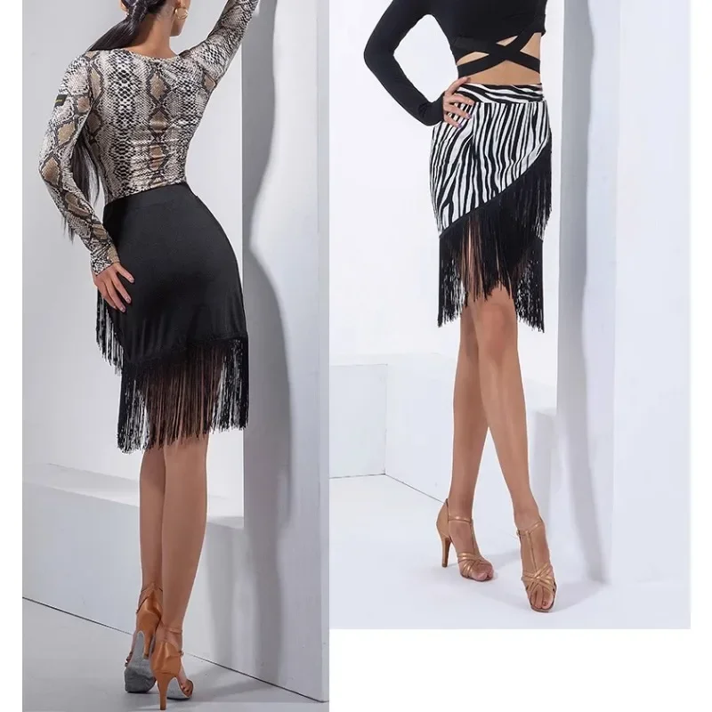 customized latin dance skirt sexy tassel short dress irregular half skirt dance practice clothes vestidos femininos frete grátis
customized latin dance skirt sexy tassel short dress irregular half skirt dance practice clothes vestidos femininos frete grátis