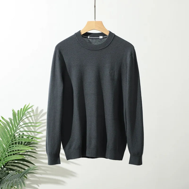 Original Design Luxury Woolen Knitted Sweater Pure Color Warm Versatile Men's Faion Autumn New Sle Comfortable Breathable
Original Design Luxury Woolen Knitted Sweater Pure Color Warm Versatile Men's Faion Autumn New Sle Comfortable Breathable