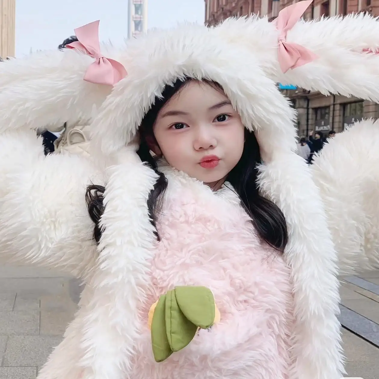 Winter Kawaii Children Adult Plush Rabbit Cosplay Costume White Tops Pants Hat Cartoon Suit Women Girl Halloween Party Outfits
Winter Kawaii Children Adult Plush Rabbit Cosplay Costume White Tops Pants Hat Cartoon Suit Women Girl Halloween Party Outfits